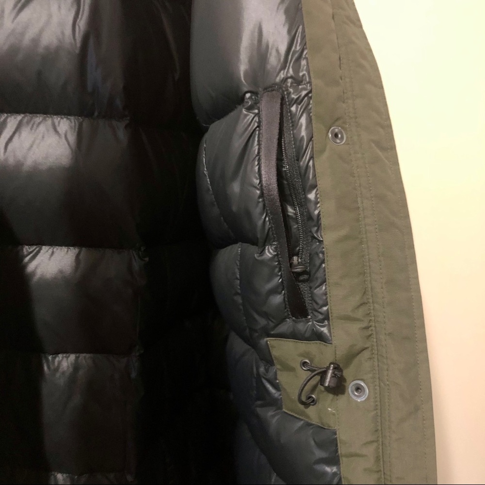 SOLD The North Face Womens HyVent Goose Down Hood - Picture 8 of 16